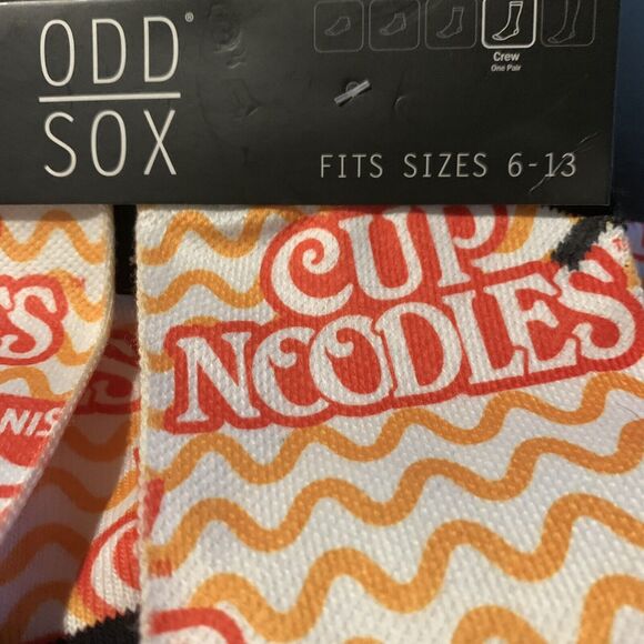 Cool Socks, Unisex Crew Compression Socks, Cup Noodles Print Adult Size 6-13 - Picture 3 of 5